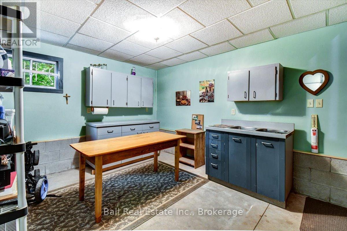 240 STRINGER DRIVE - 21