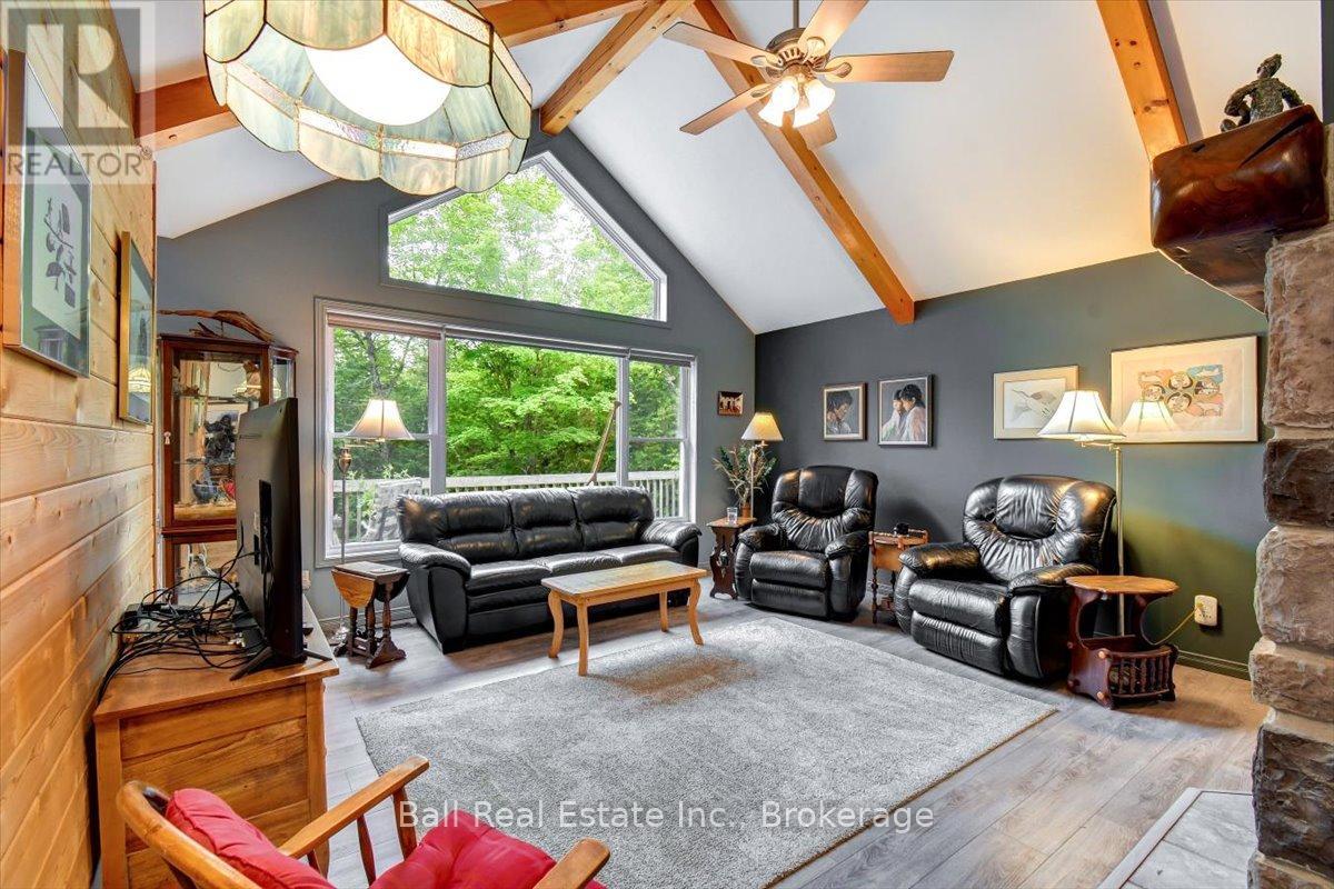 240 STRINGER DRIVE - 28