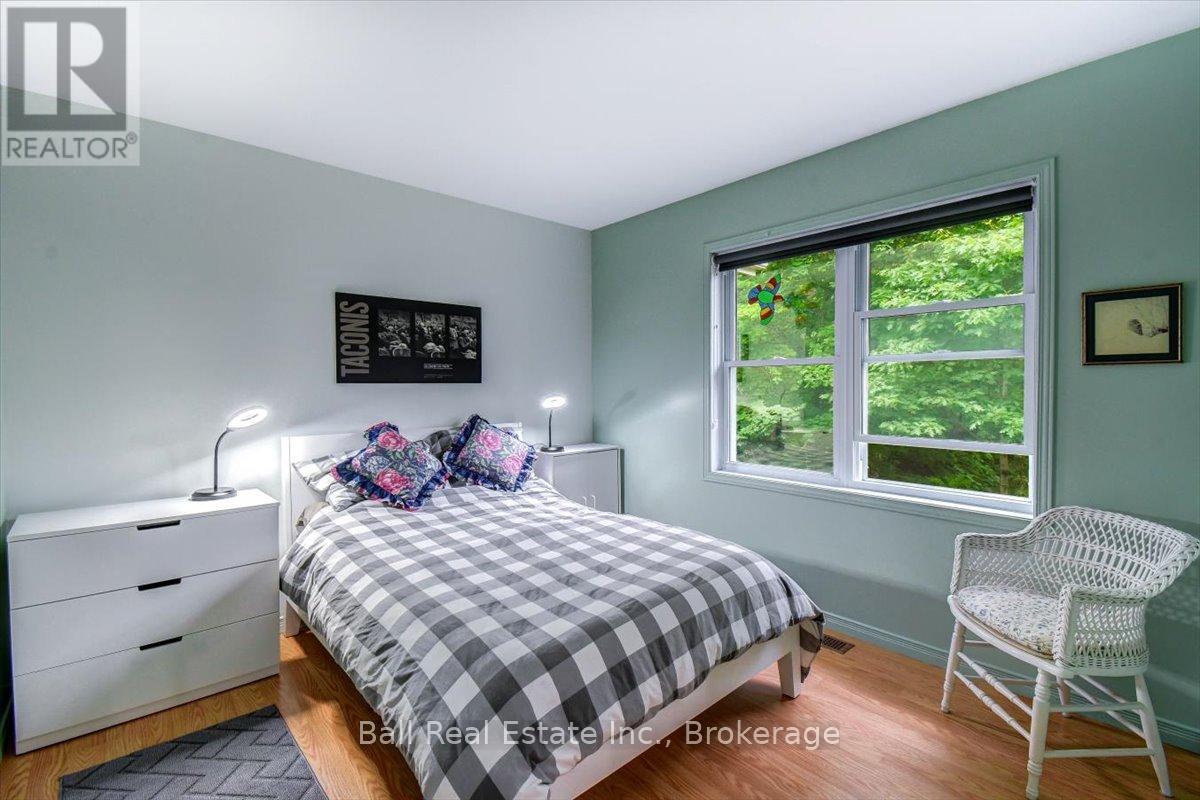 240 STRINGER DRIVE - 34
