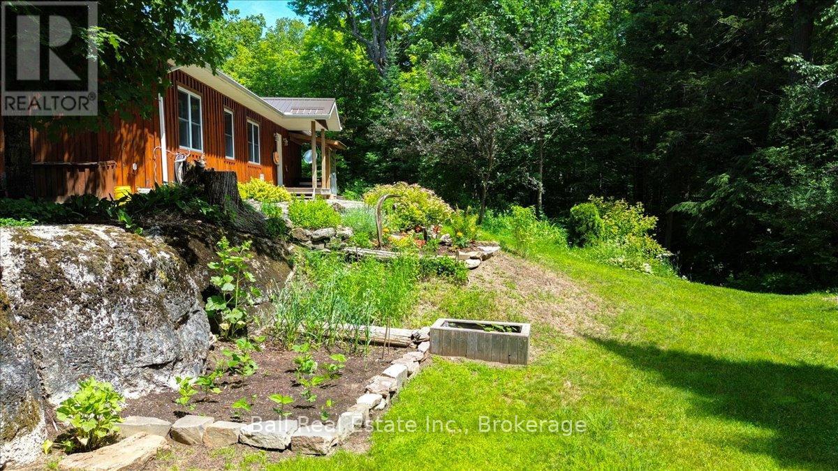 240 STRINGER DRIVE - 9