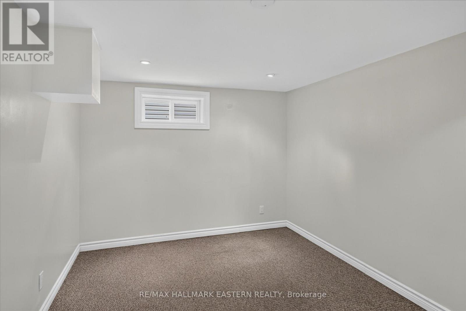 475 AYLMER STREET N - 38