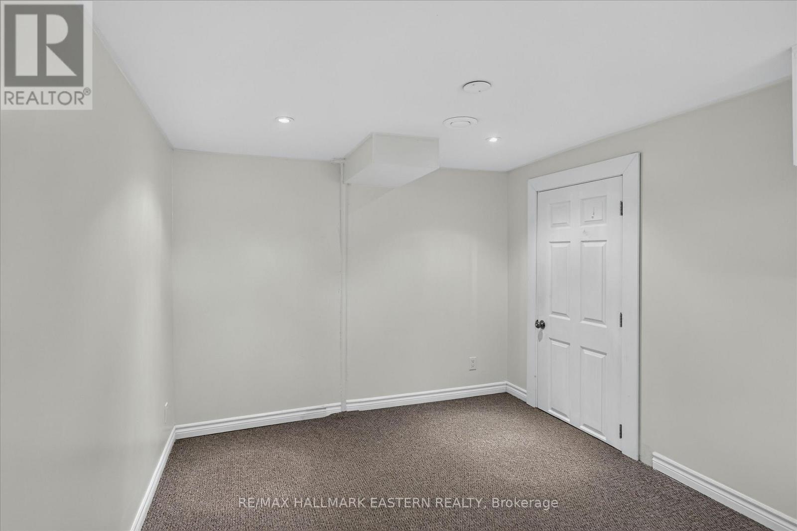 475 AYLMER STREET N - 39