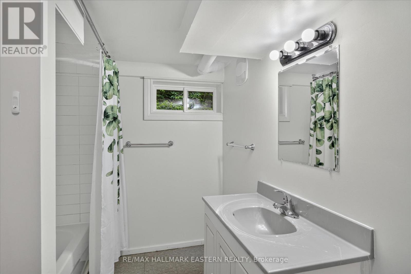475 AYLMER STREET N - 41
