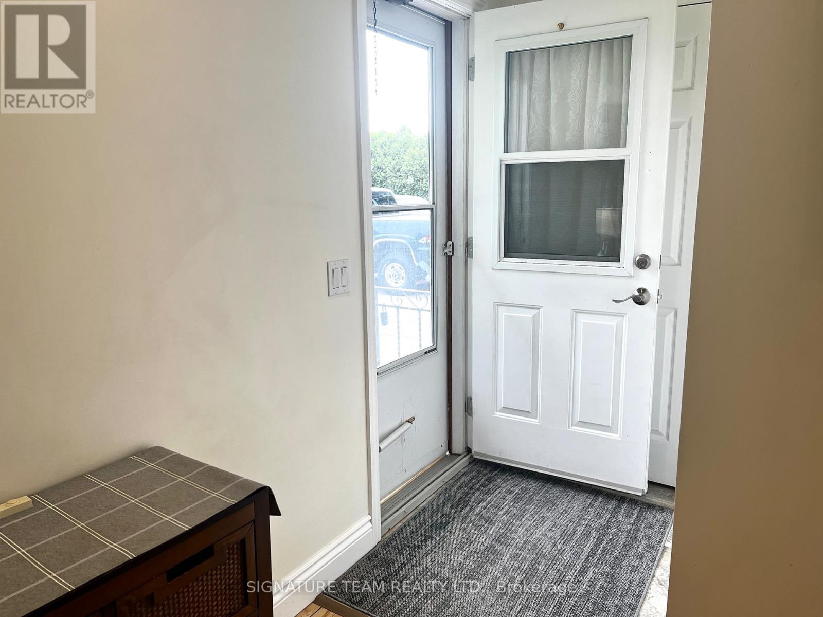 3 Bed, 1 Bath House for Sale in Renfrew – 24 PETER STREET, Renfrew – MLS# X13522424 - Image 7