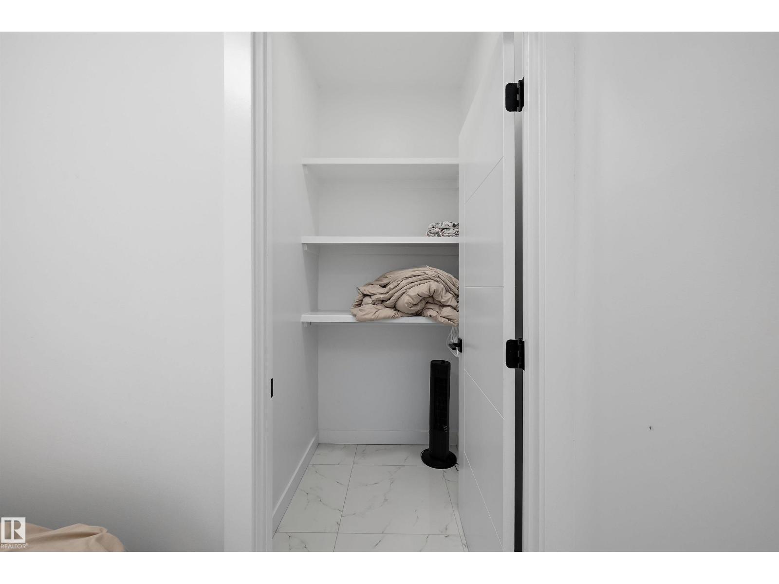 403 Pine Point — photo 8