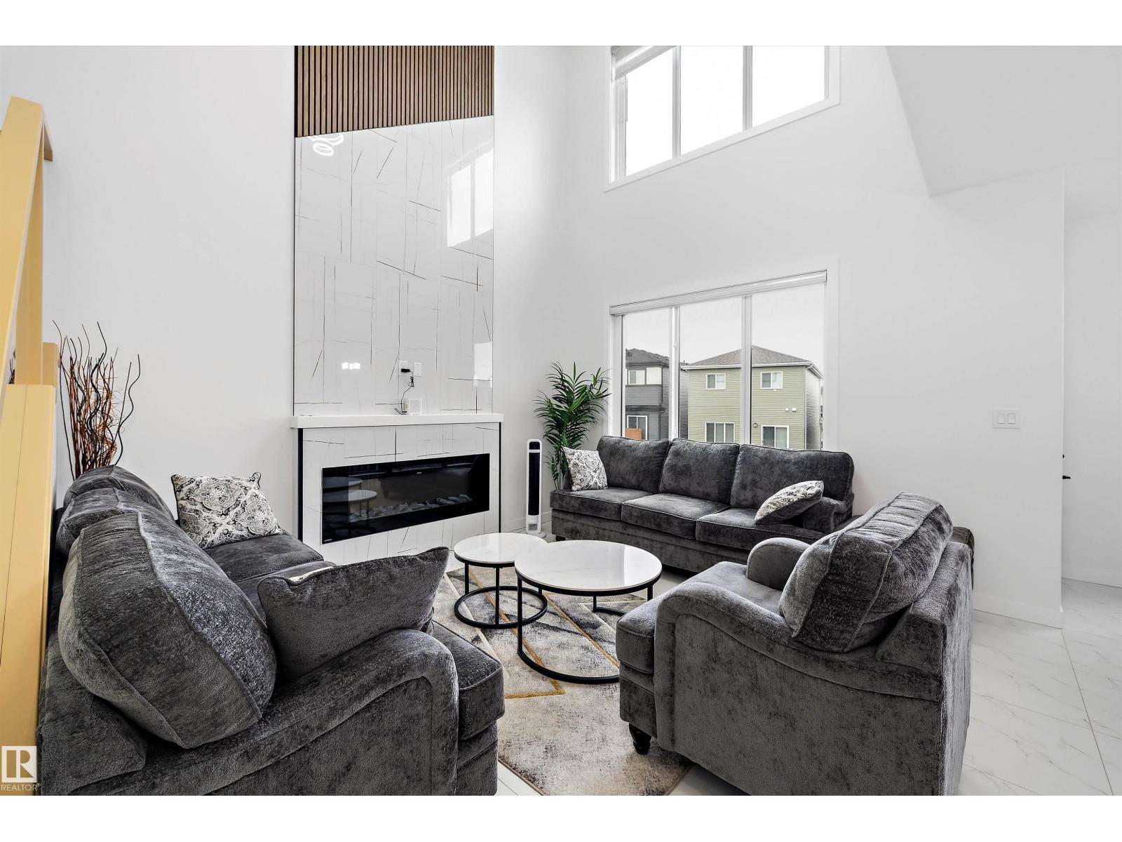 403 Pine Point — photo 11