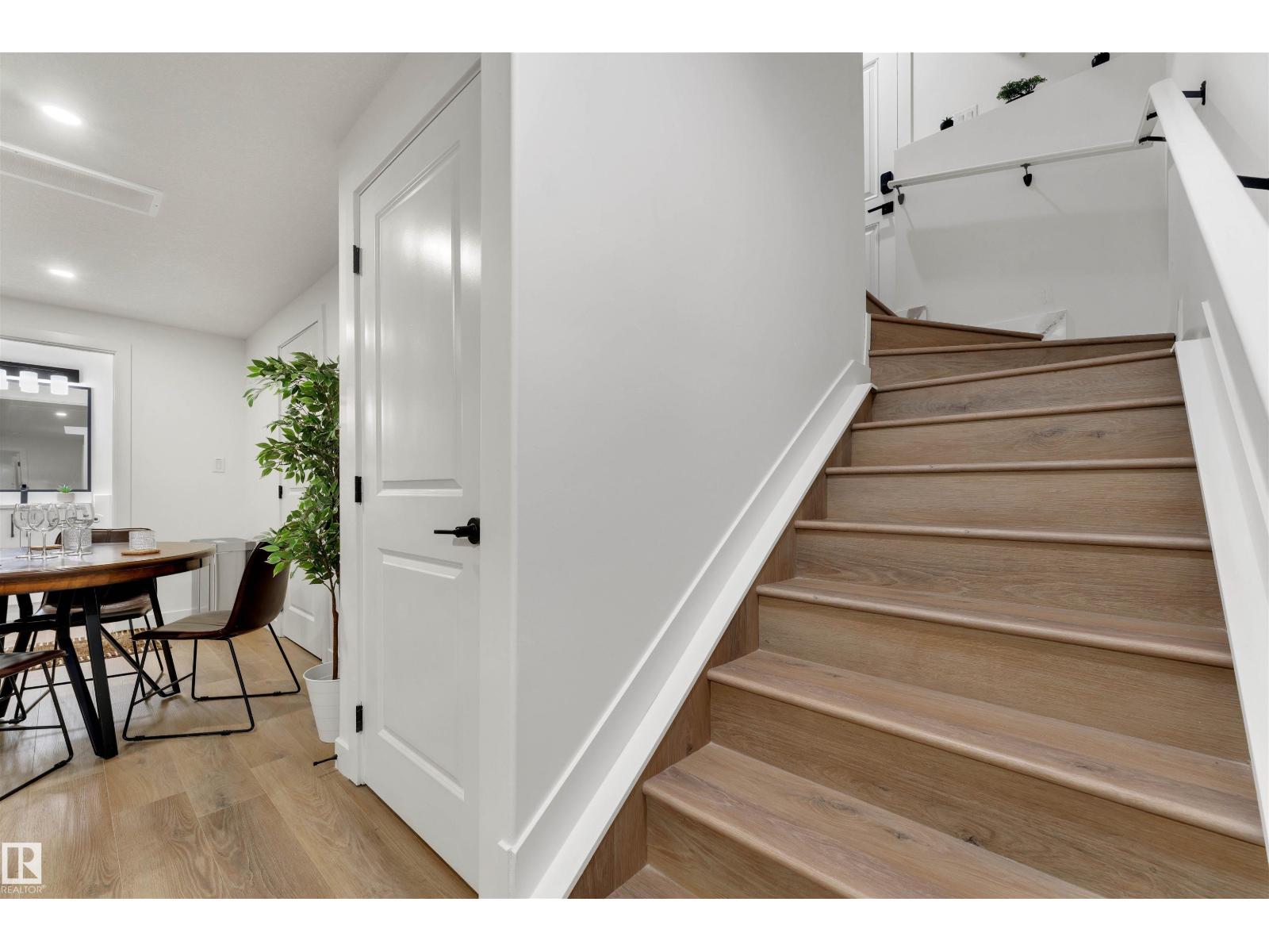 403 Pine Point — photo 42