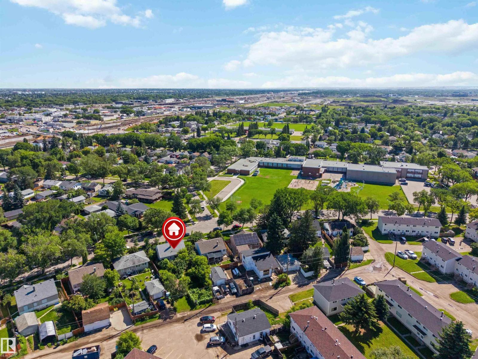 12943 Sherbrooke AV NW - 19
