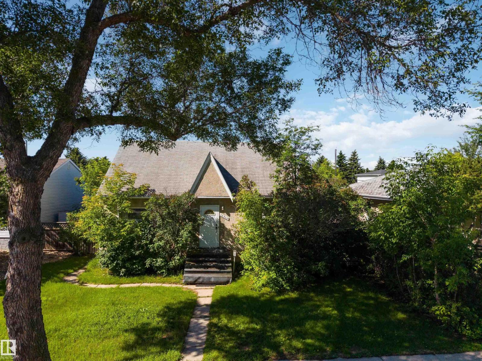 12943 Sherbrooke AV NW - 5
