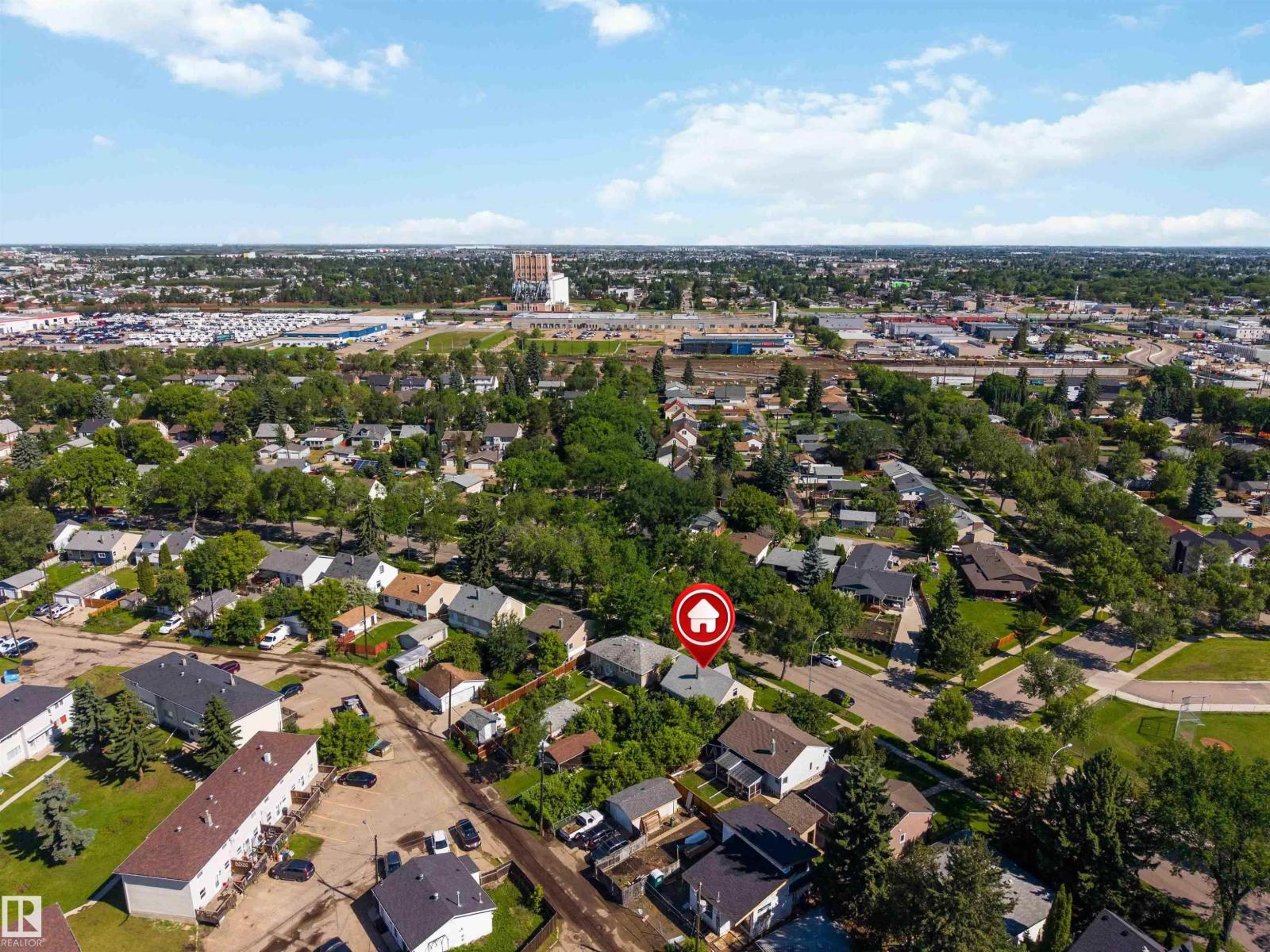 12943 Sherbrooke AV NW - 18
