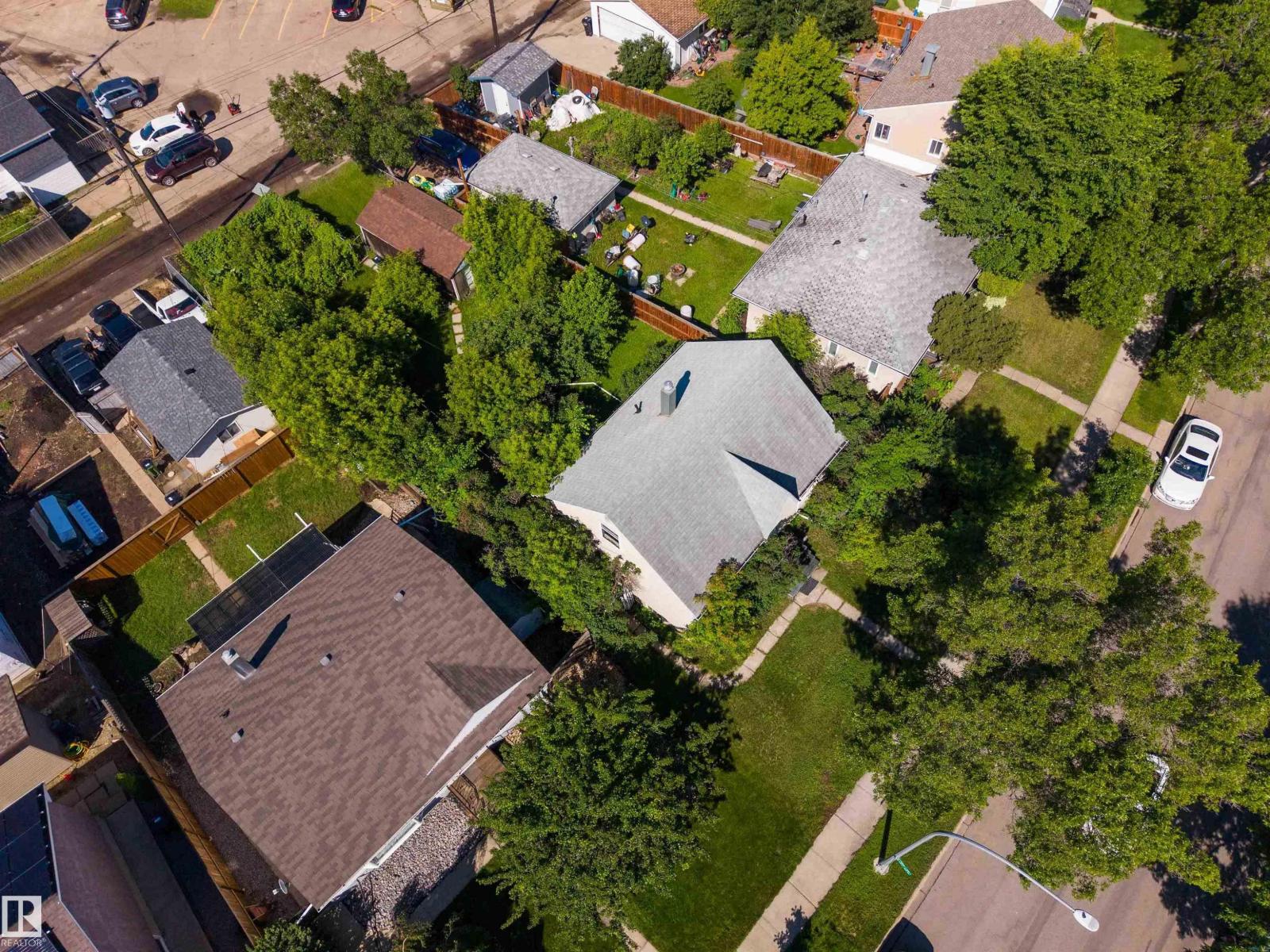 12943 Sherbrooke AV NW - 22