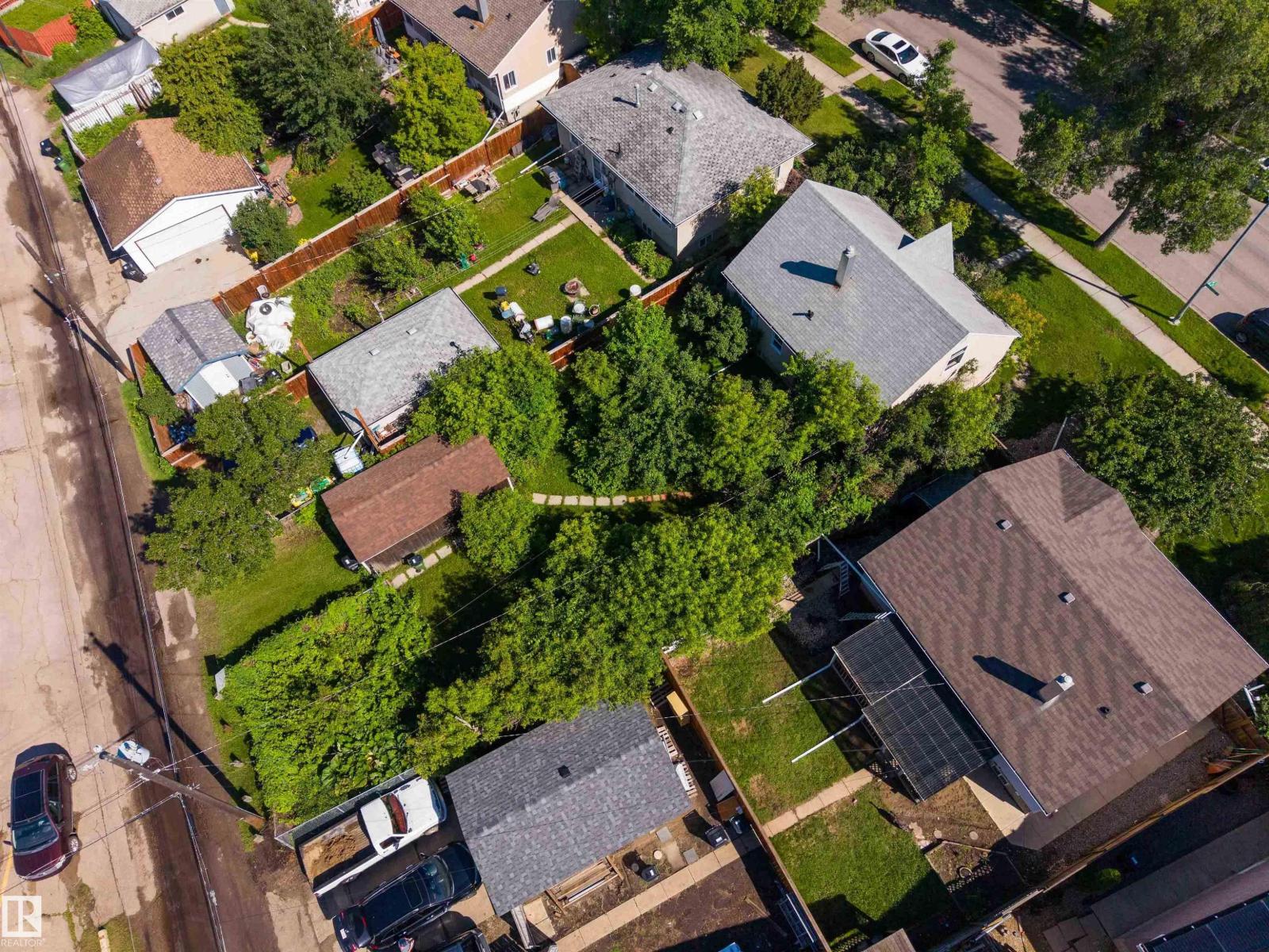 12943 Sherbrooke AV NW - 21