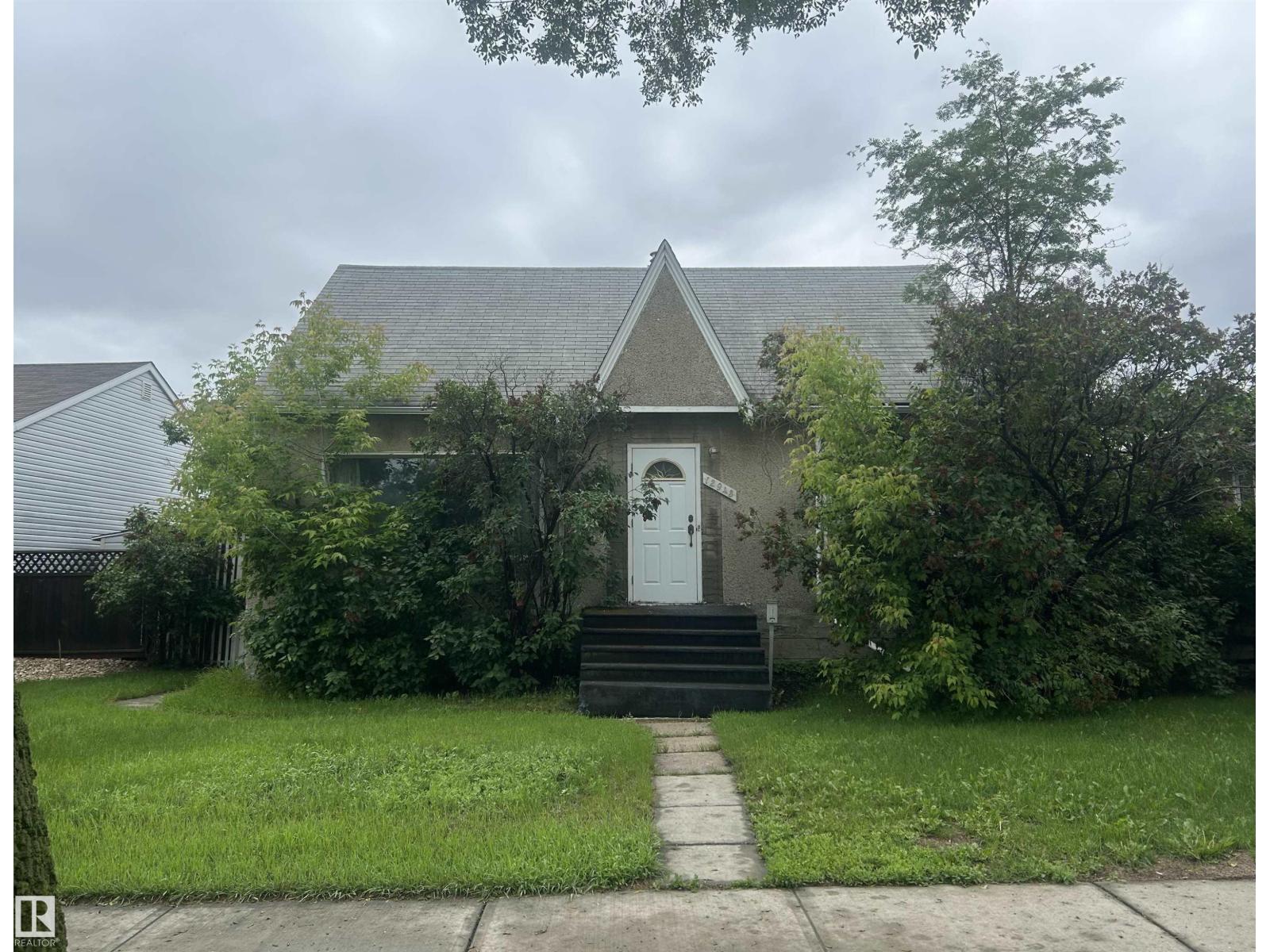 12943 Sherbrooke AV NW - 1