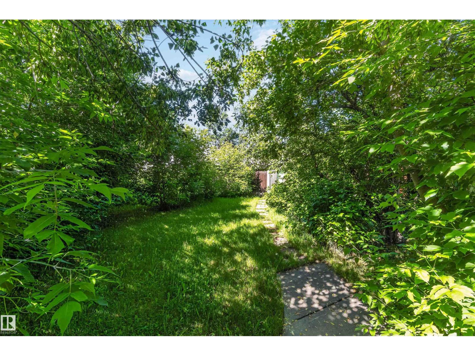 12943 Sherbrooke AV NW - 9