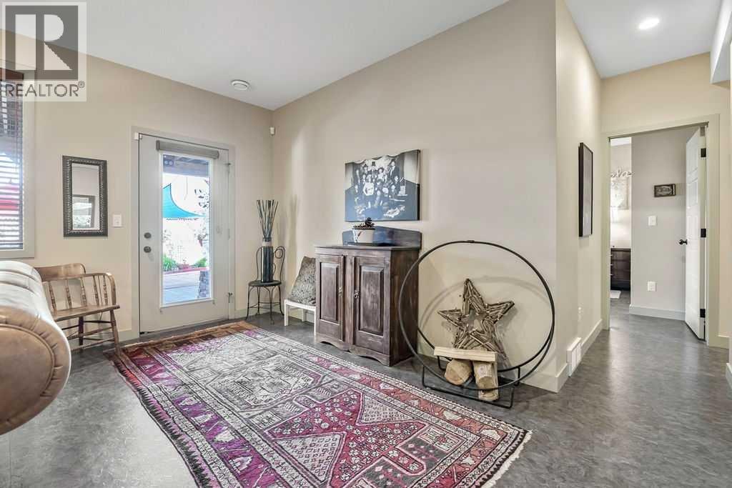 Access to outdoor patio