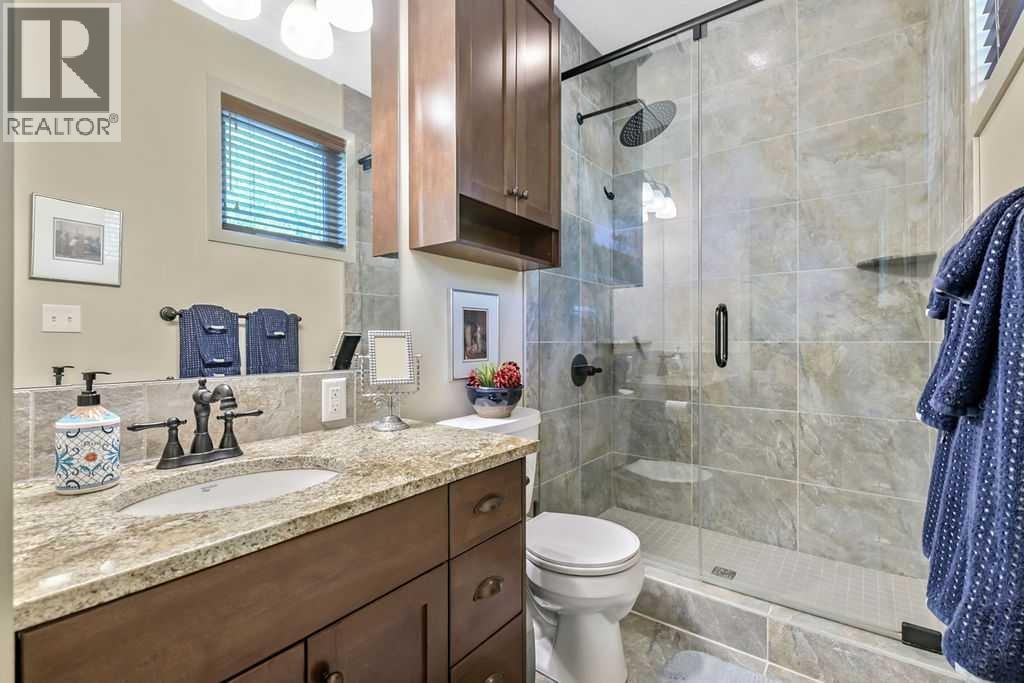 2nd ensuite on the main
