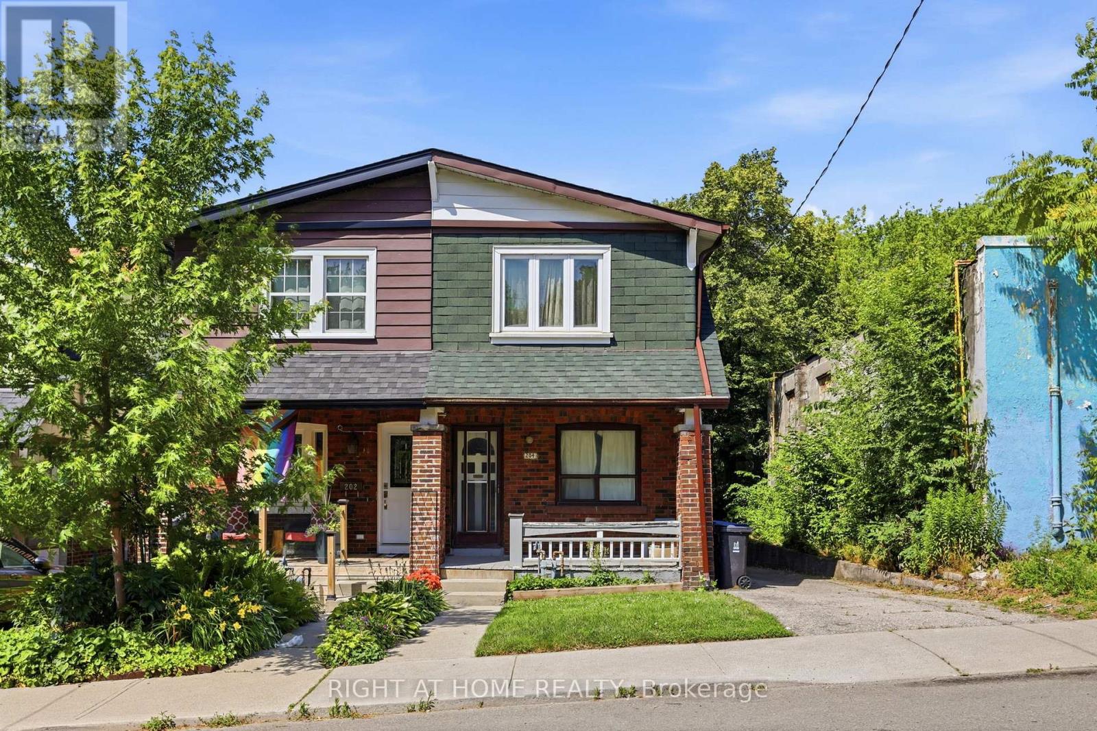 204 HIGHFIELD ROAD - 1