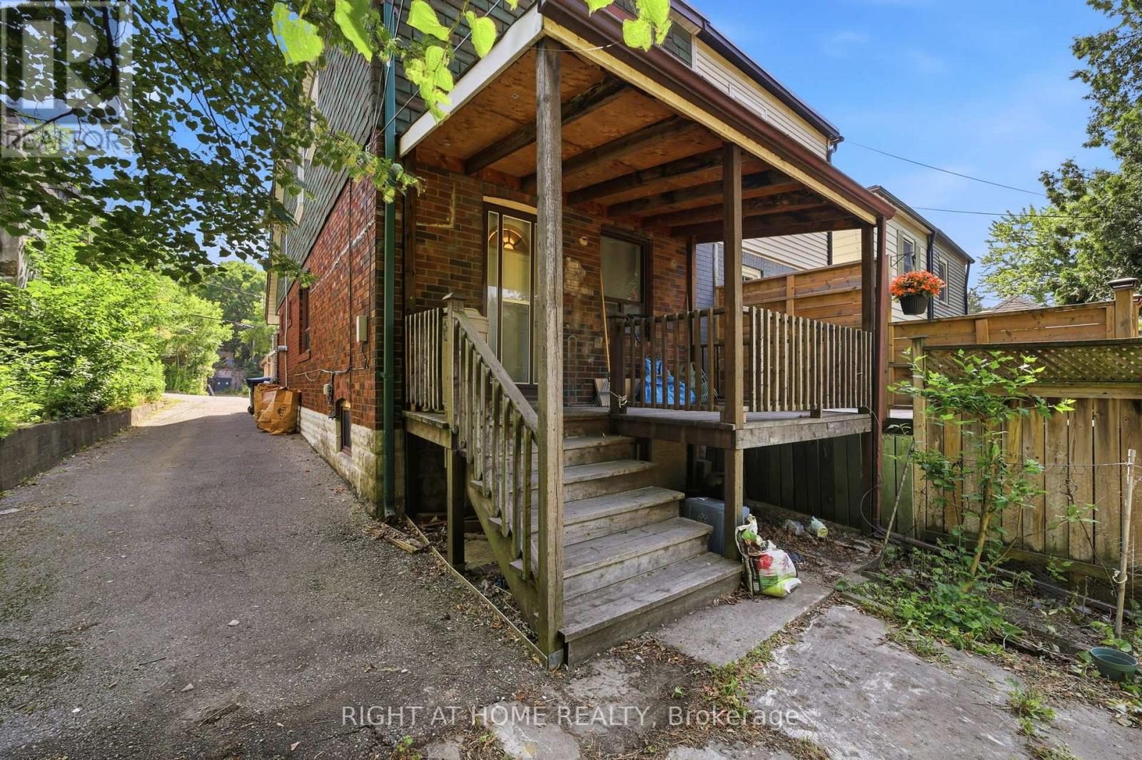 204 HIGHFIELD ROAD - 4