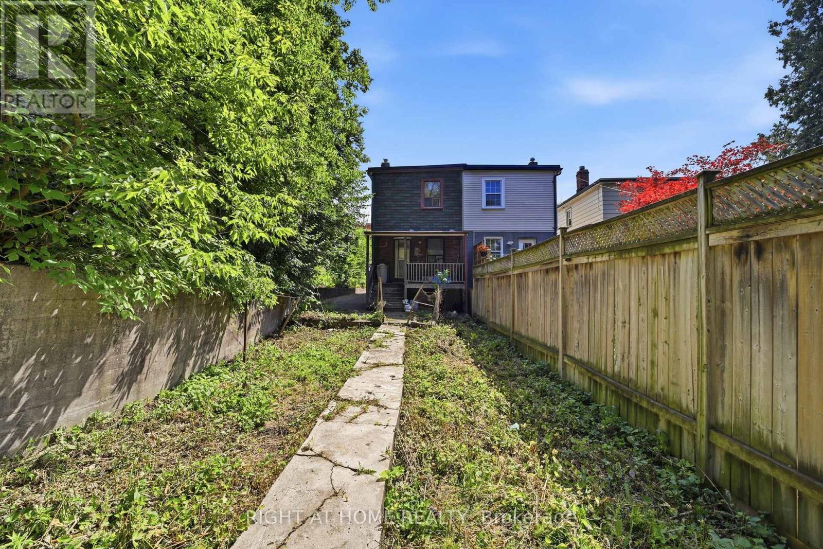 204 HIGHFIELD ROAD - 8