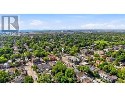 204 Highfield Road, Toronto, ON M4L2V3 Photo 15