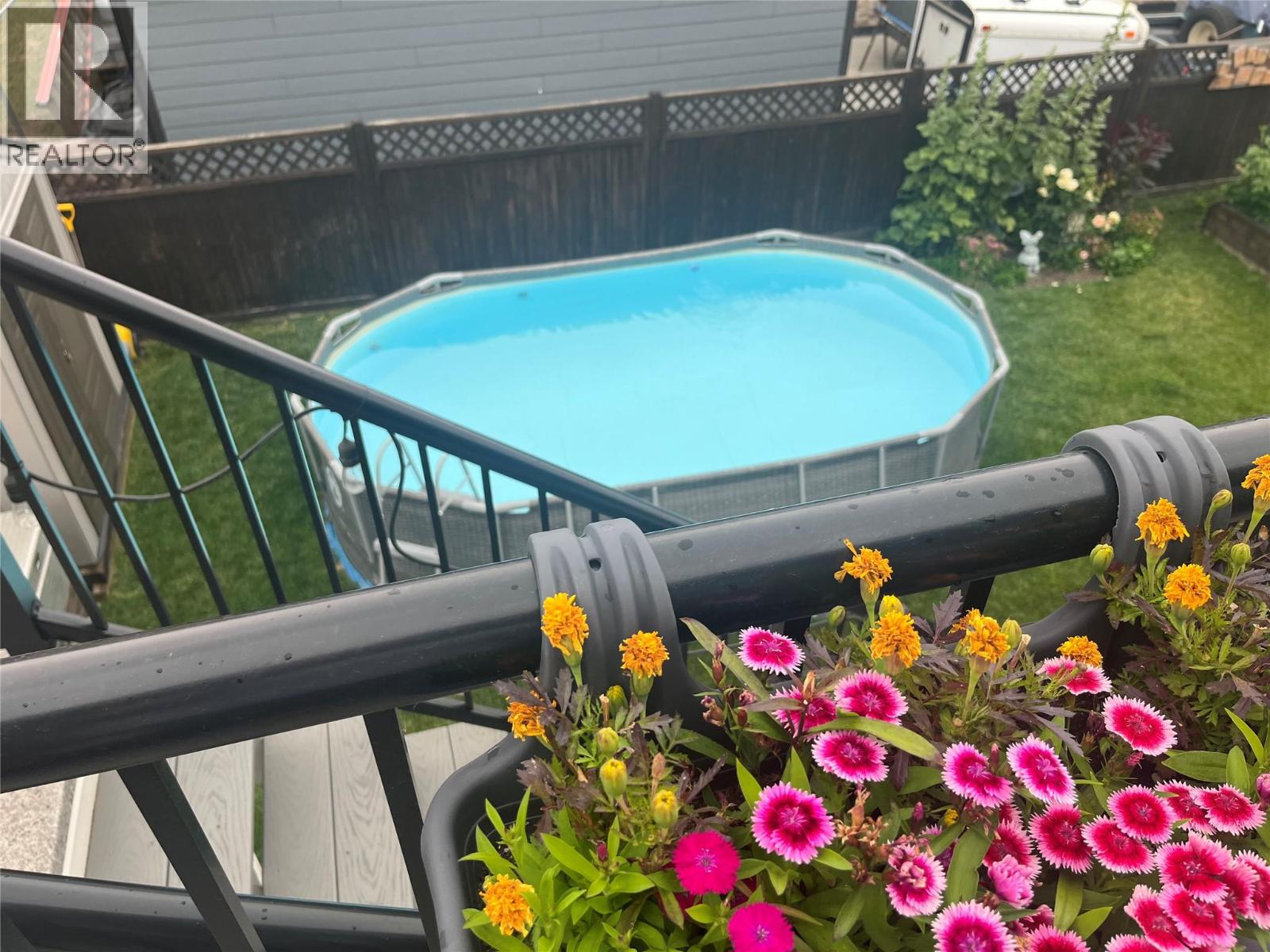 2046 SUNNYCREST Avenue - 27