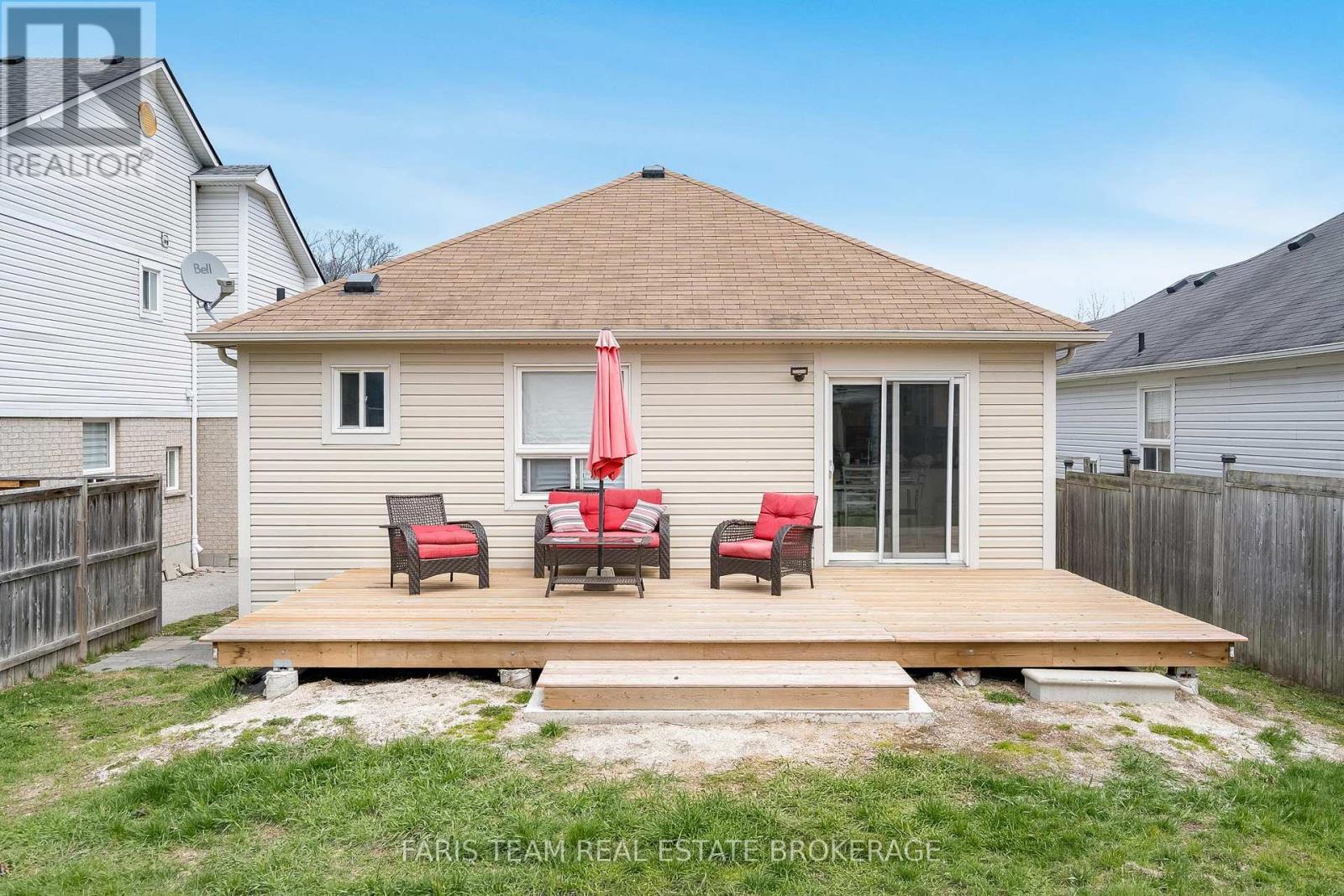 92 WESLEY AVENUE - 27