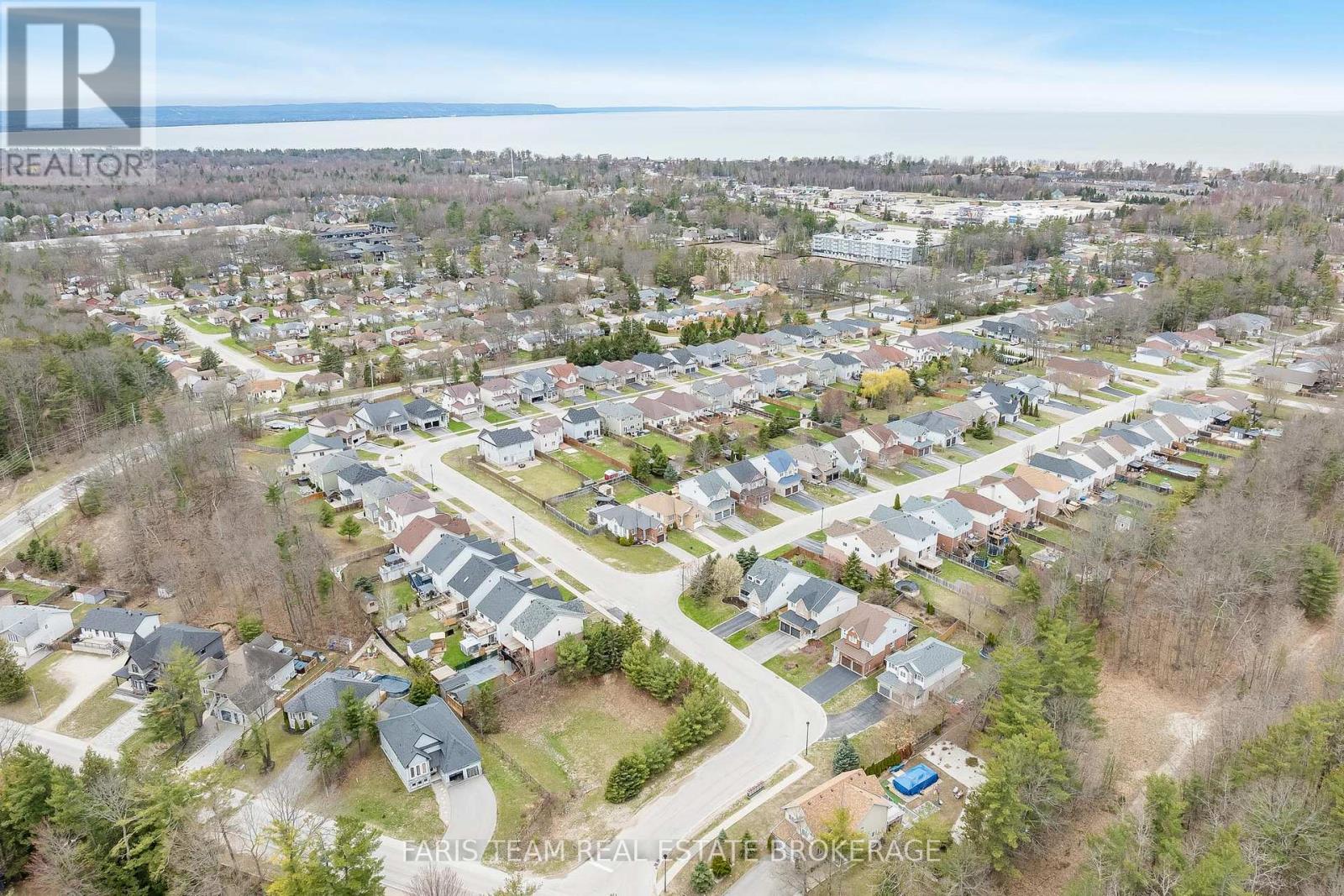 92 WESLEY AVENUE - 31