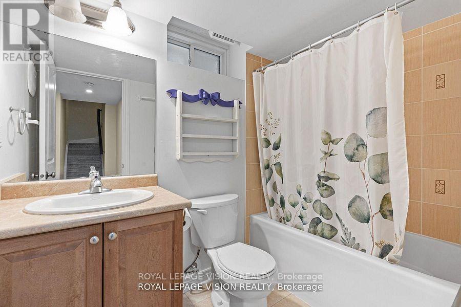 41 TREETOPS BOULEVARD - 37