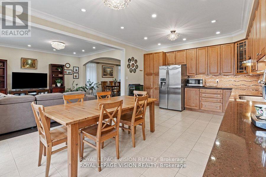 41 TREETOPS BOULEVARD - 18
