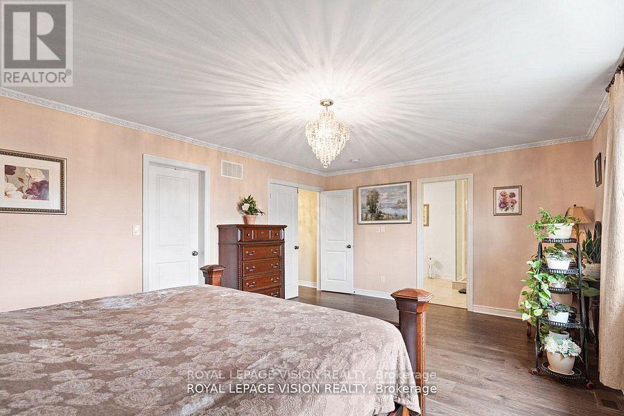 41 TREETOPS BOULEVARD - 22