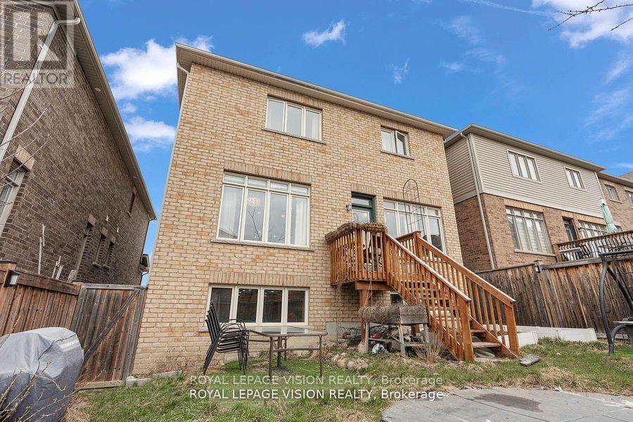 41 TREETOPS BOULEVARD - 39