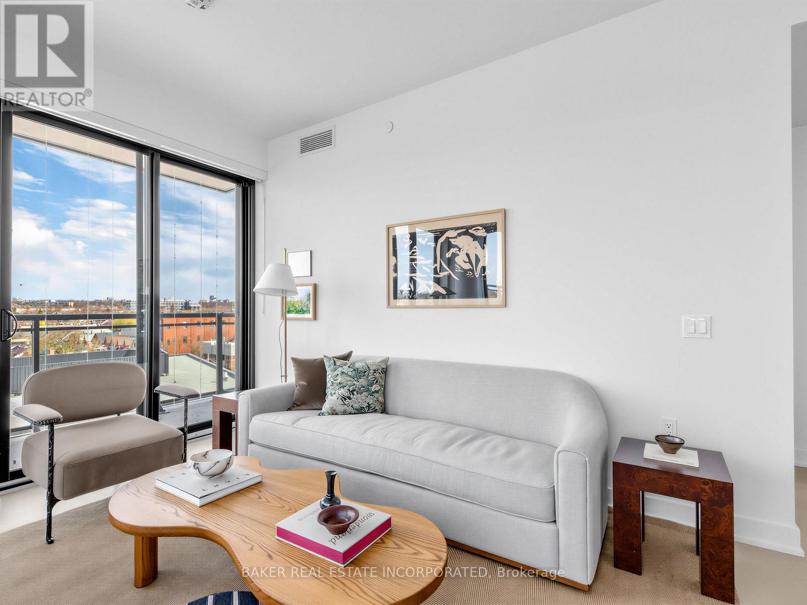 #709 758 DOVERCOURT ROAD - 20