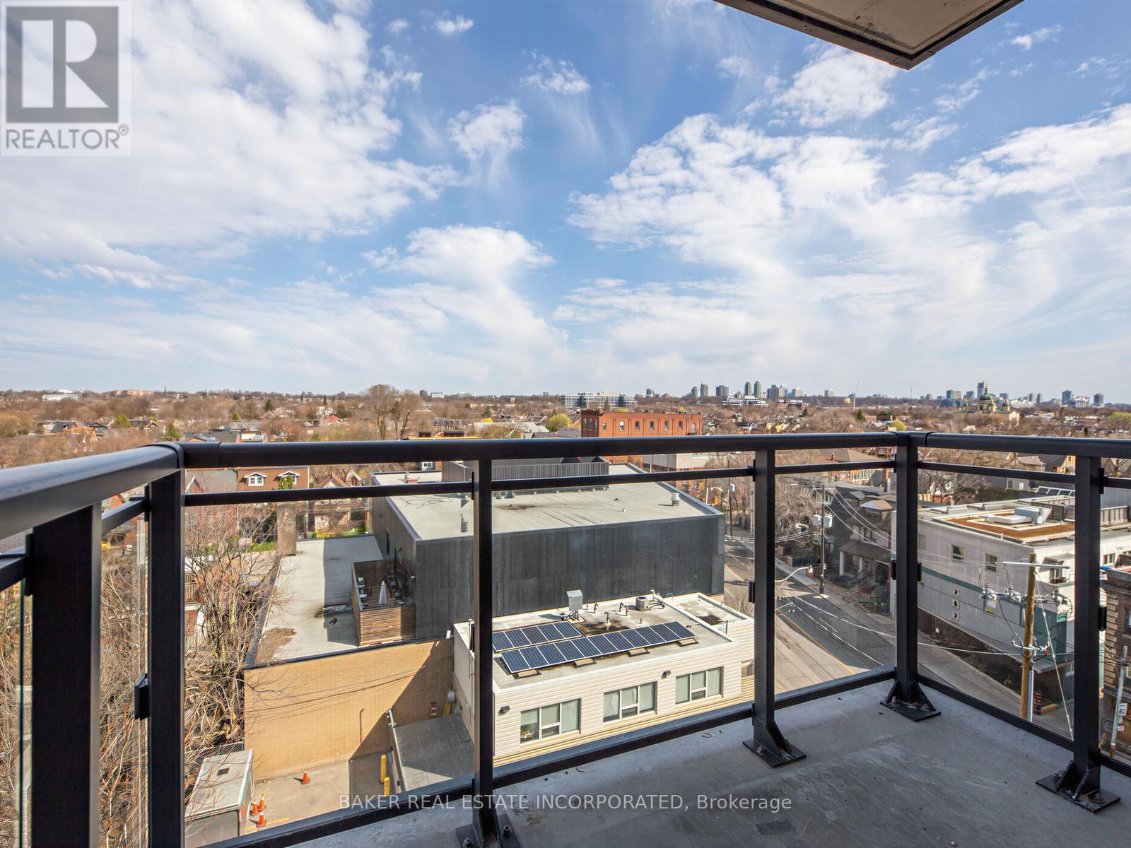 #709 758 DOVERCOURT ROAD - 23