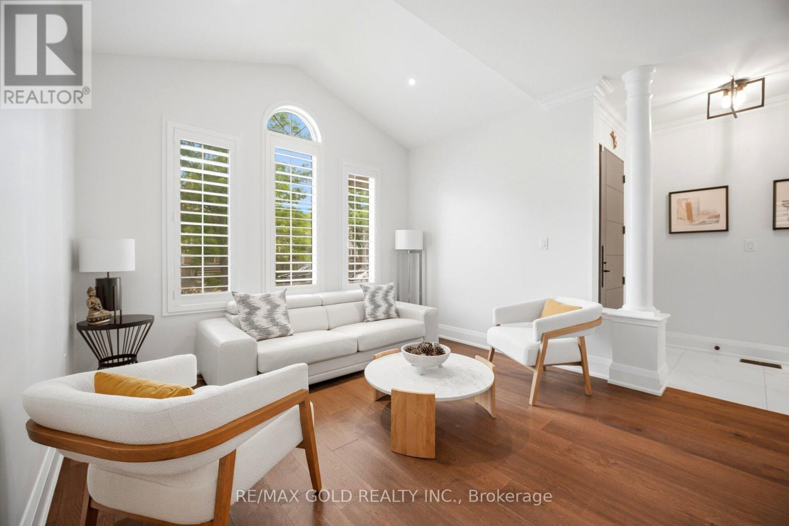 13 ALBORETO WAY - 11