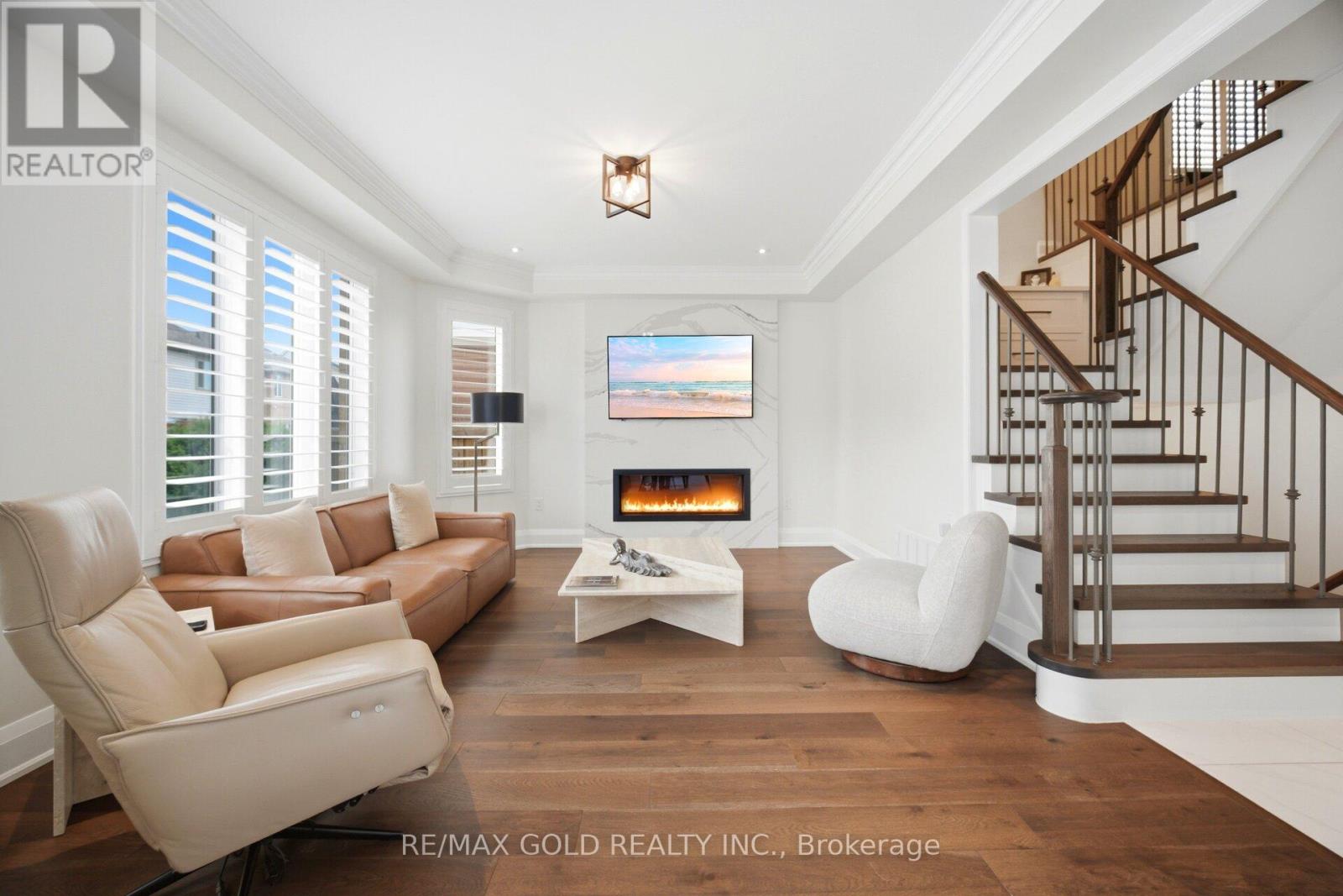 13 ALBORETO WAY - 17