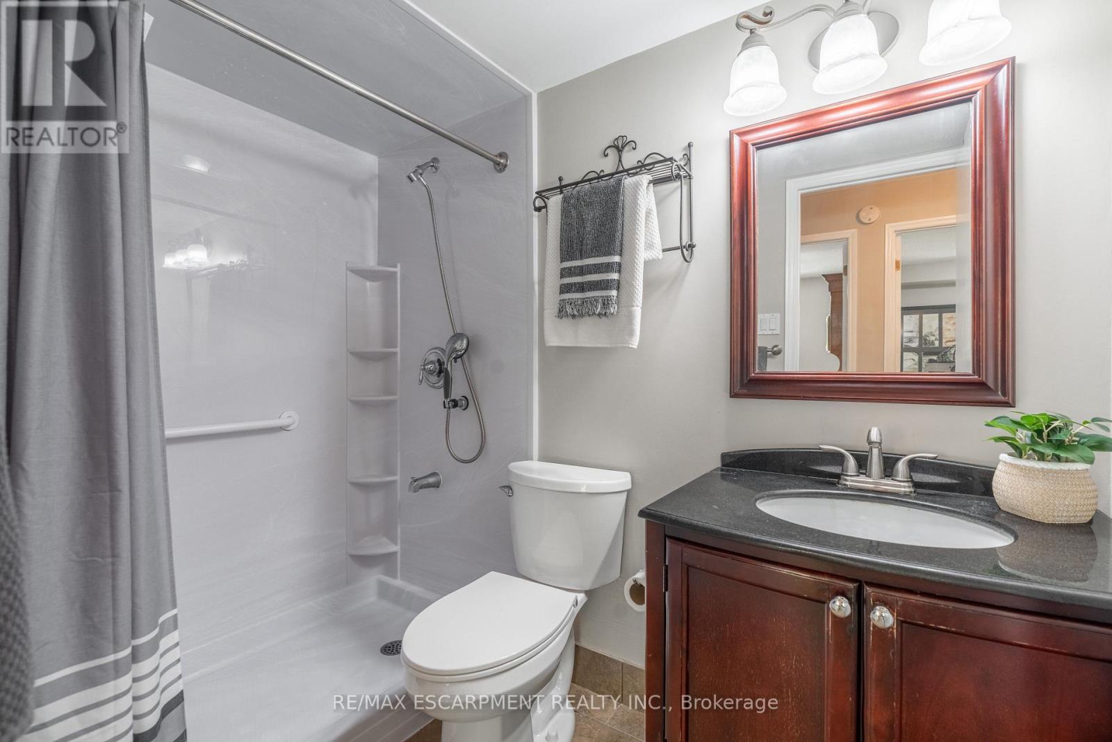 #204 966 QUEENSTON ROAD - 35