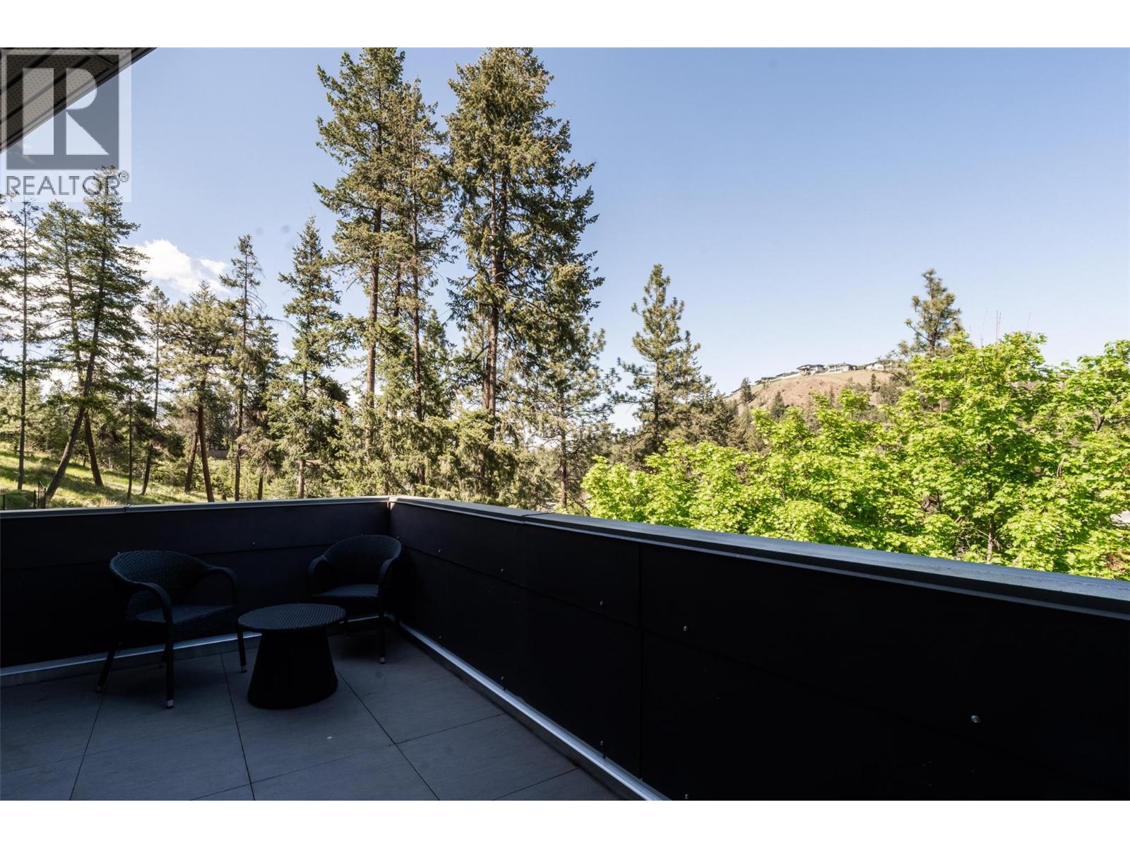 324 Clifton Road - 34