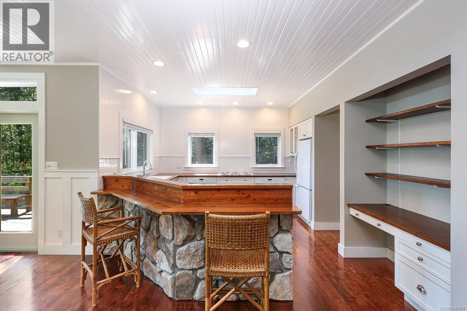 865 Gowlland Harbour Rd, Quadra Island