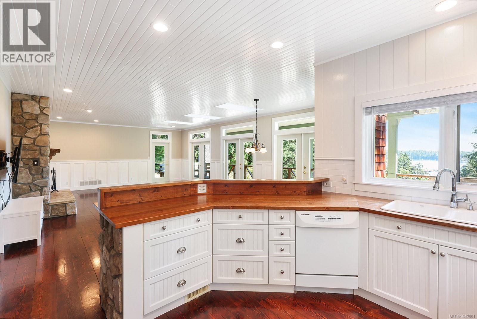 865 Gowlland Harbour Rd, Quadra Island