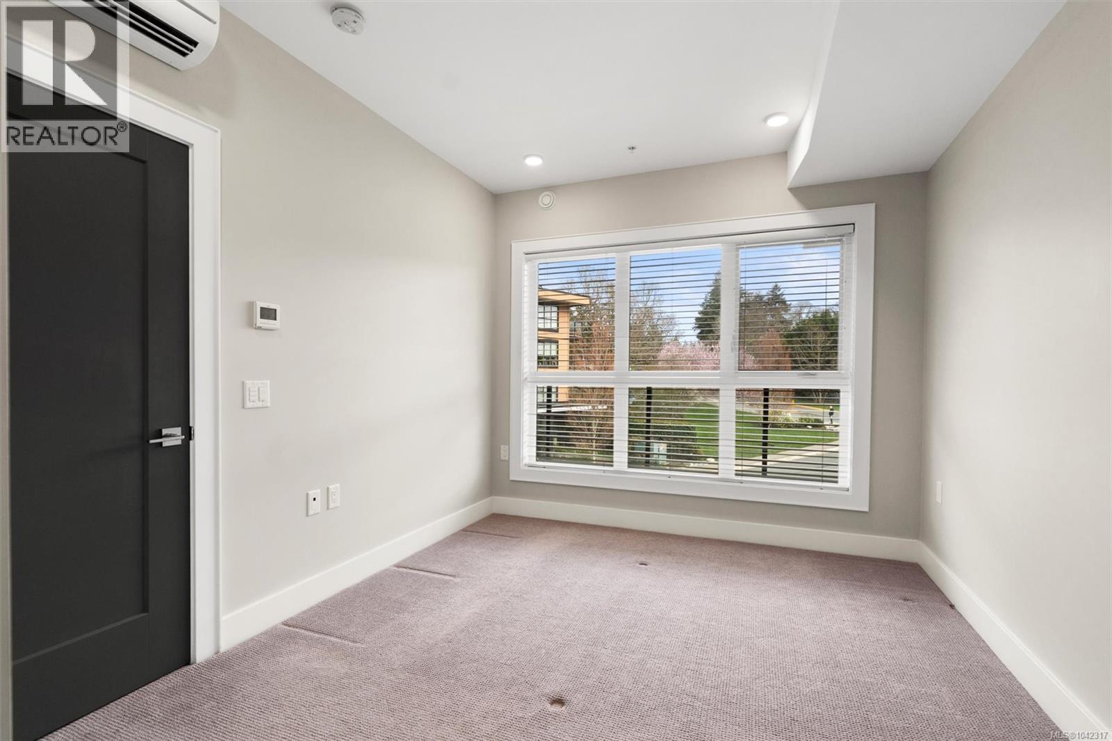 #301 747 Travino Lane - 20