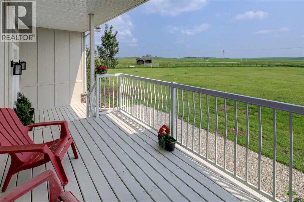 Deck with access from dining area
