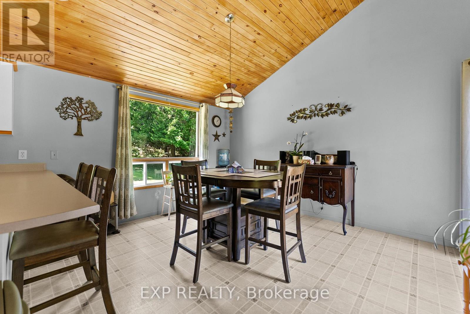 230 KARTUZY ROAD - 16