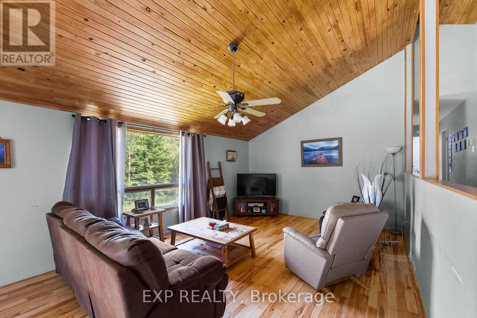 230 KARTUZY ROAD - 17