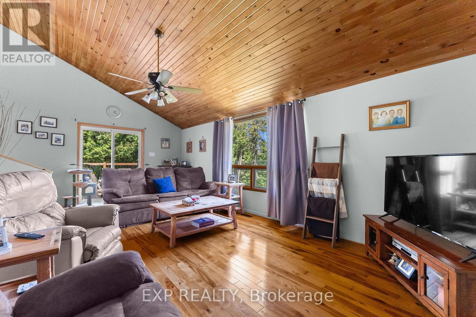 230 KARTUZY ROAD - 18