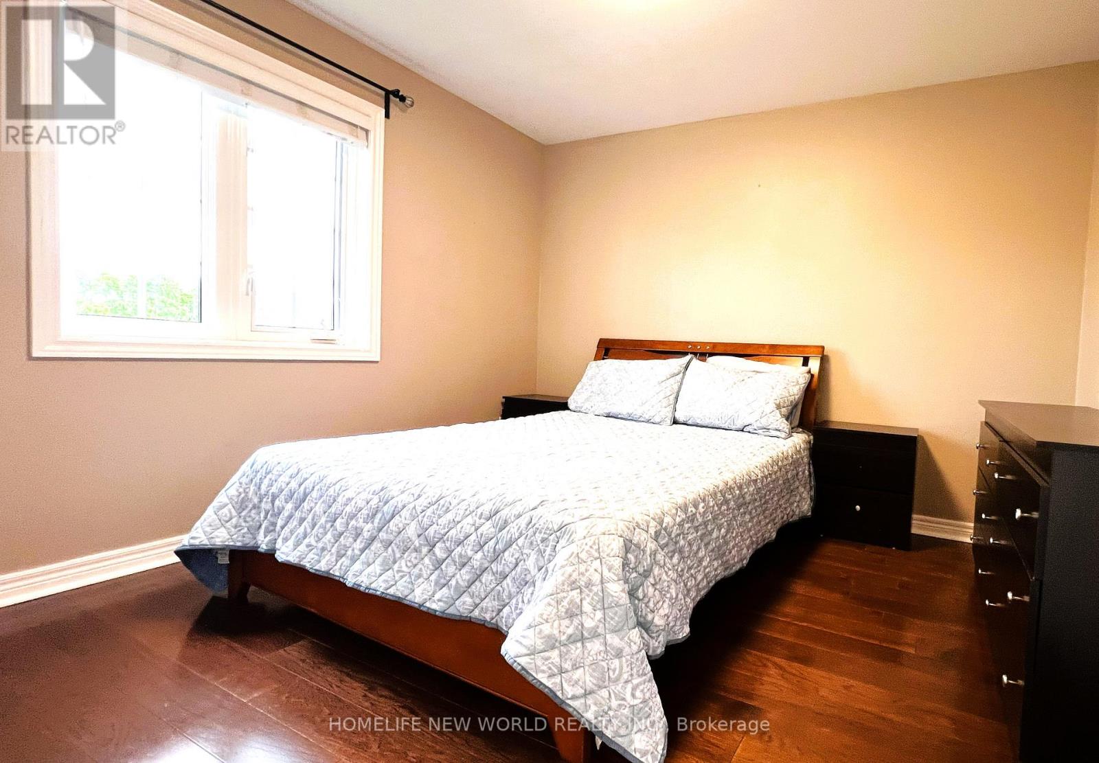 2485 BLUE HOLLY CRESCENT - 19