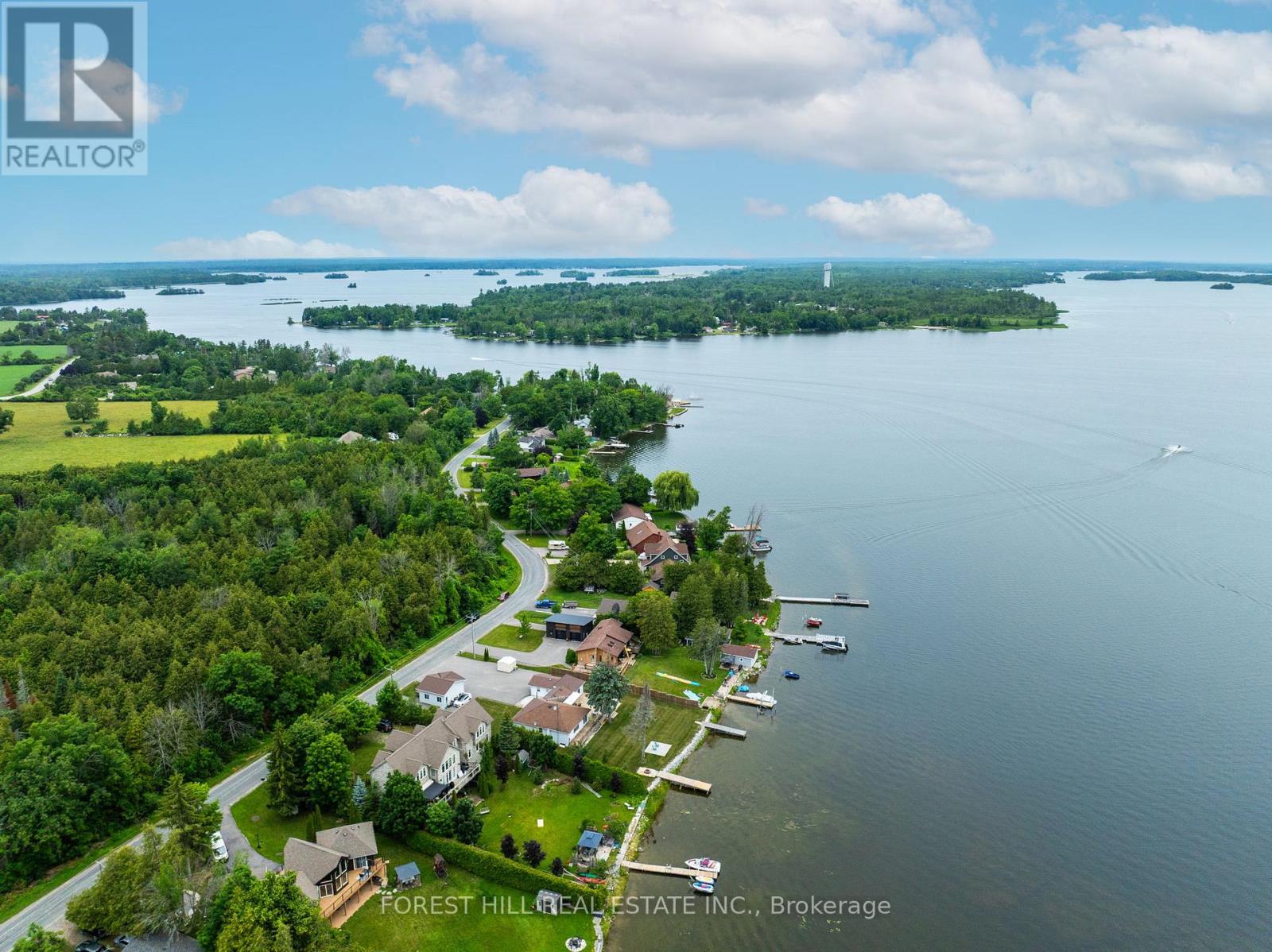 1161 CONNAUGHT DRIVE - 29