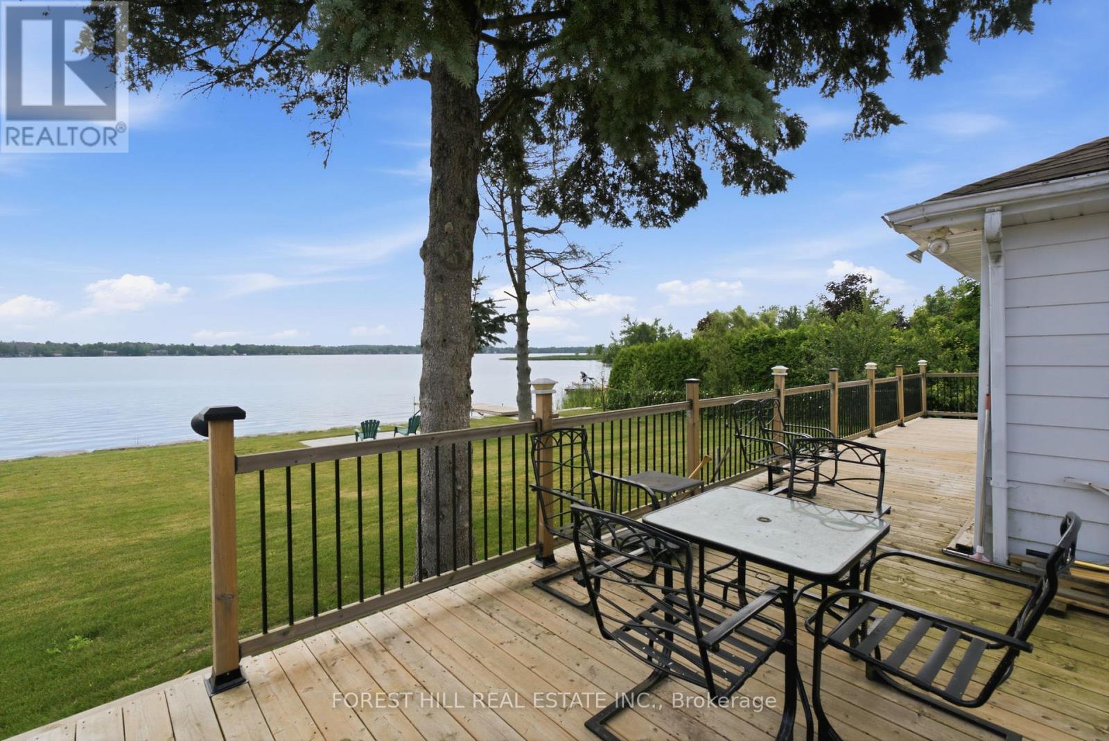 1161 CONNAUGHT DRIVE - 37