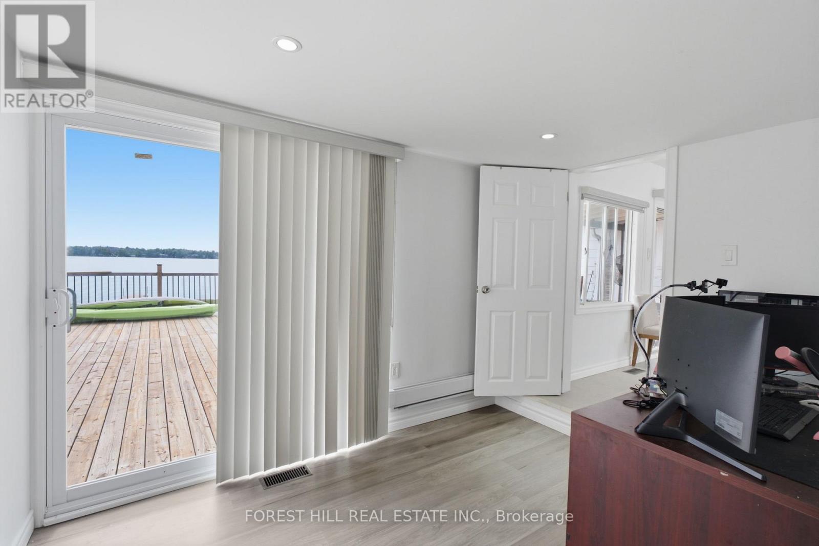 1161 CONNAUGHT DRIVE - 26
