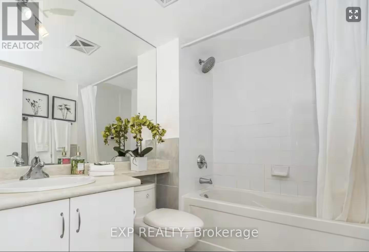 #465 209 FORT YORK BOULEVARD - 13