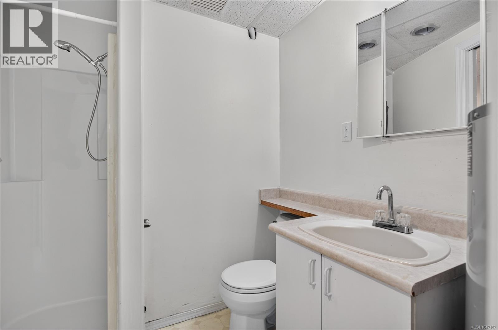 156 Moss Ave - 26